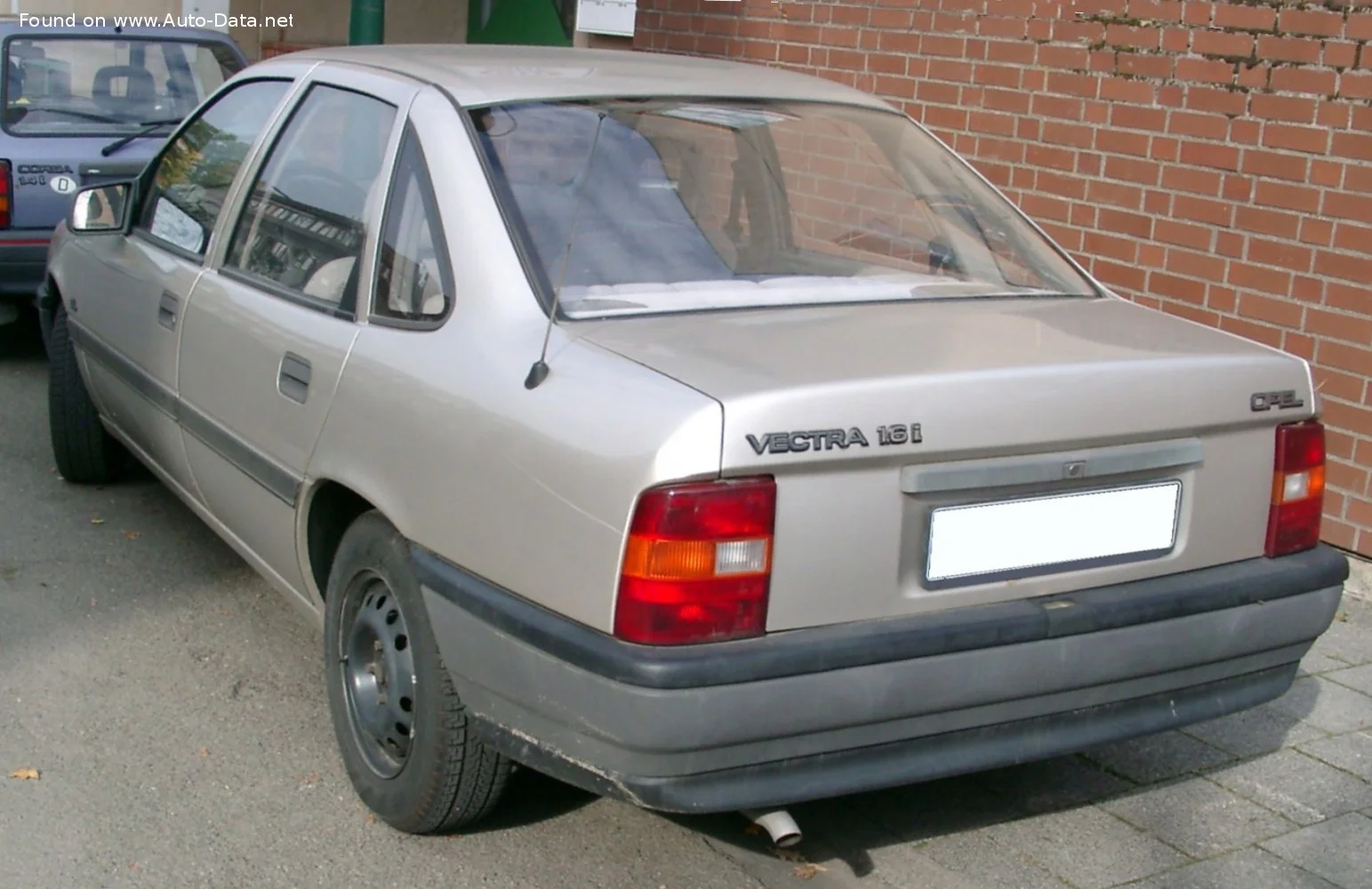 Opel Vectra 1.4 (75 Hp)1988 - 1992 thumbnail 13