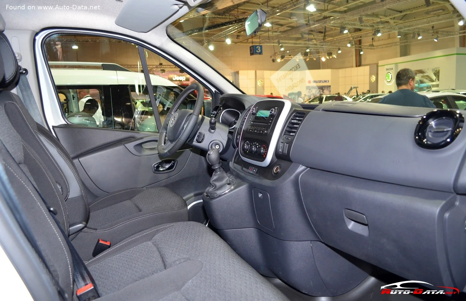 Opel Vivaro 1.6 CDTI (116 Hp)2014 - 2016 thumbnail 2