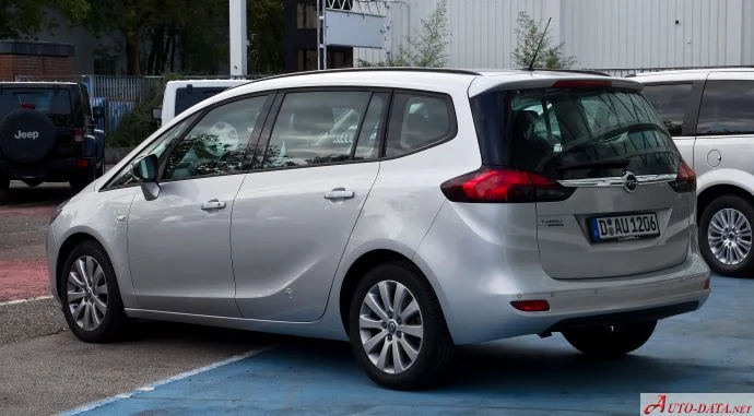Opel Zafira 1.4 Turbo (120 Hp)2014 - 2016 thumbnail 2