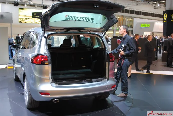 Opel Zafira 1.4 Turbo (120 Hp)2014 - 2016 thumbnail 4