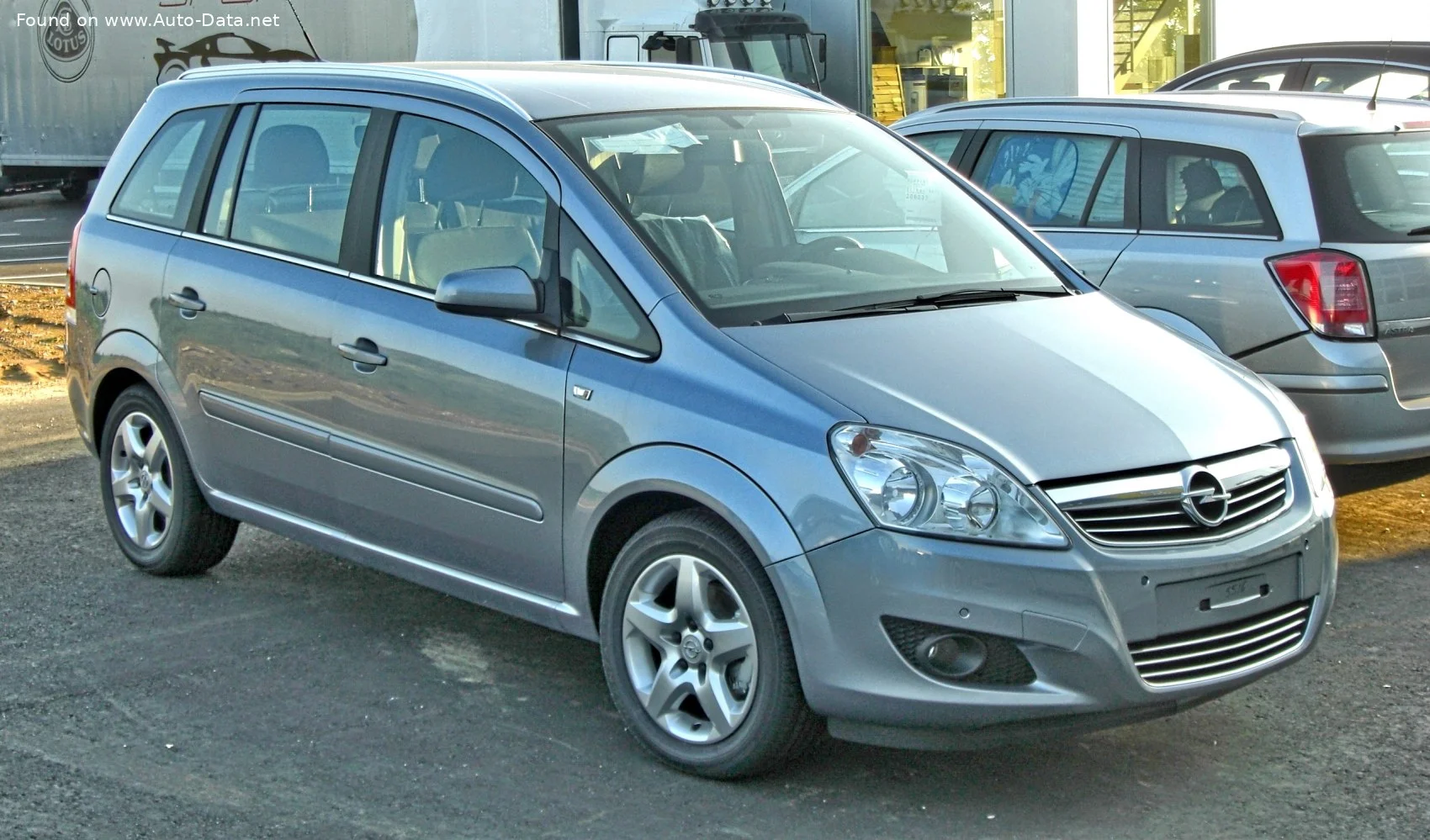 Opel Zafira 1.6 ecoFLEX (115 Hp)2008 - 2010 thumbnail 4
