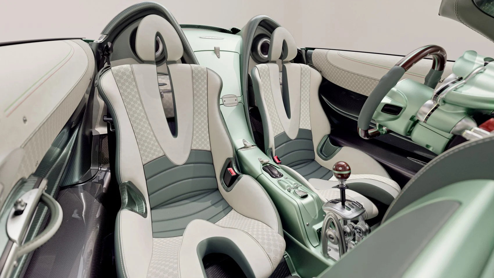 Pagani Huayra 6.0 V12 (864 Hp)2025 - thumbnail 18