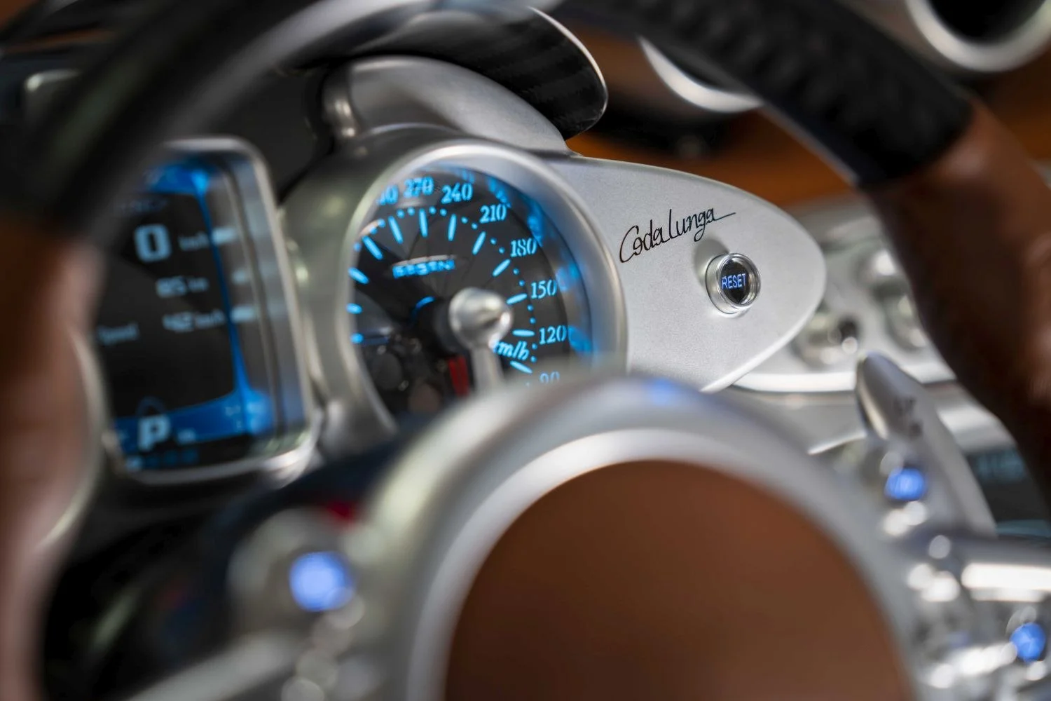 Pagani Huayra 6.0 V12 (840 Hp) Xtrac2022 - 2022 thumbnail 10