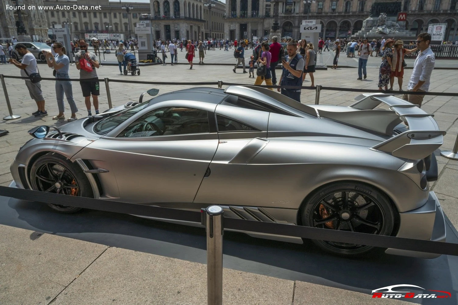 Pagani Huayra 6.0 V12 (827 Hp) Xtrac2019 - 2021 thumbnail 16