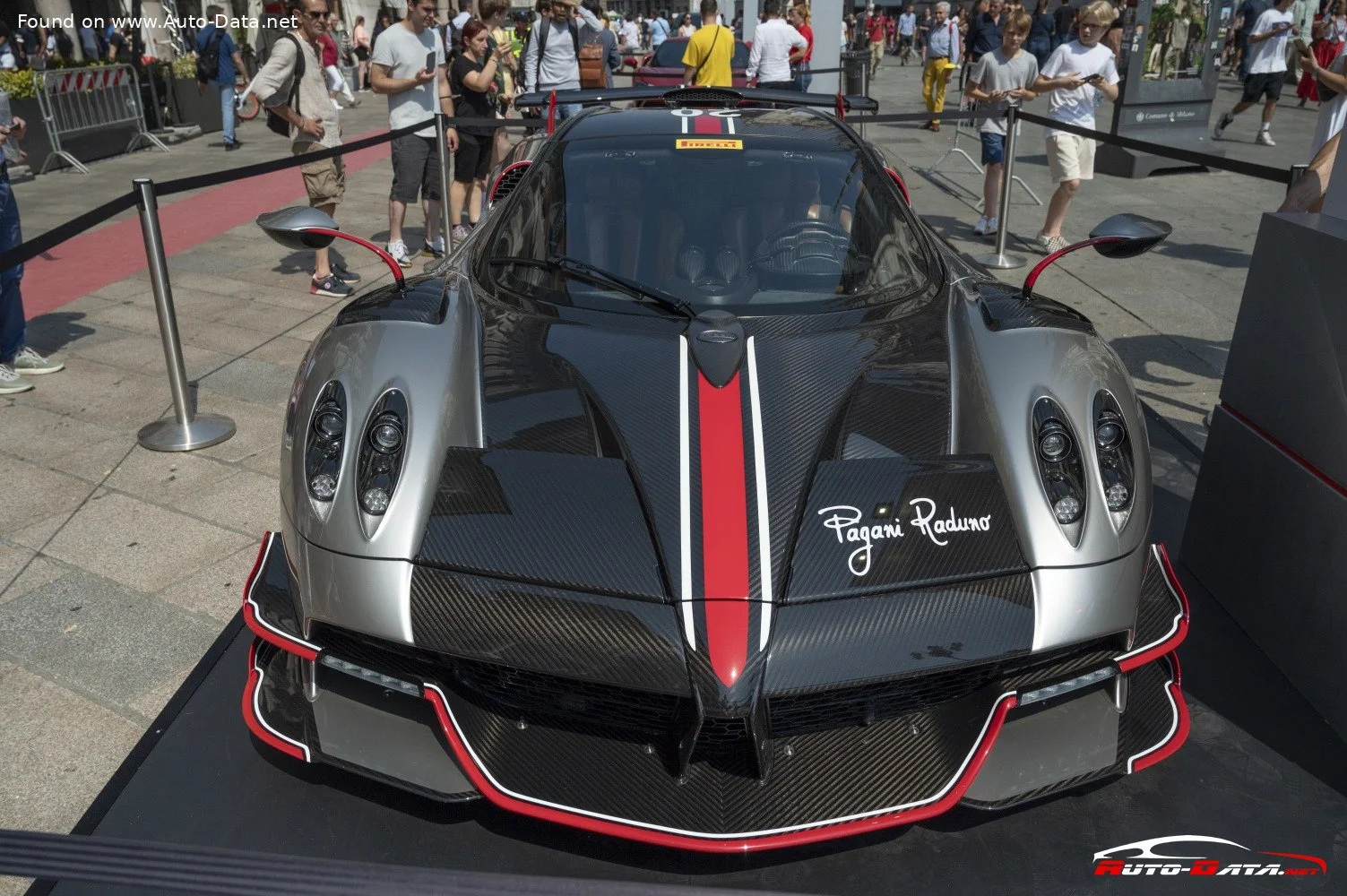 Pagani Huayra 6.0 V12 (802 Hp) Xtrac2019 - 2022 thumbnail 3