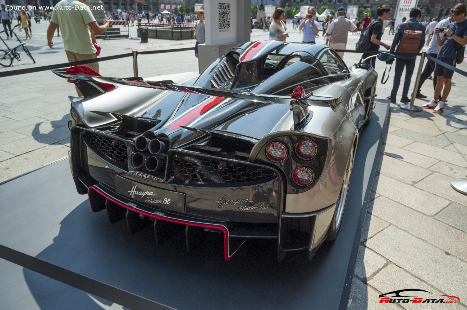 Pagani Huayra 6.0 V12 (802 Hp) Xtrac2019 - 2022 thumbnail 4