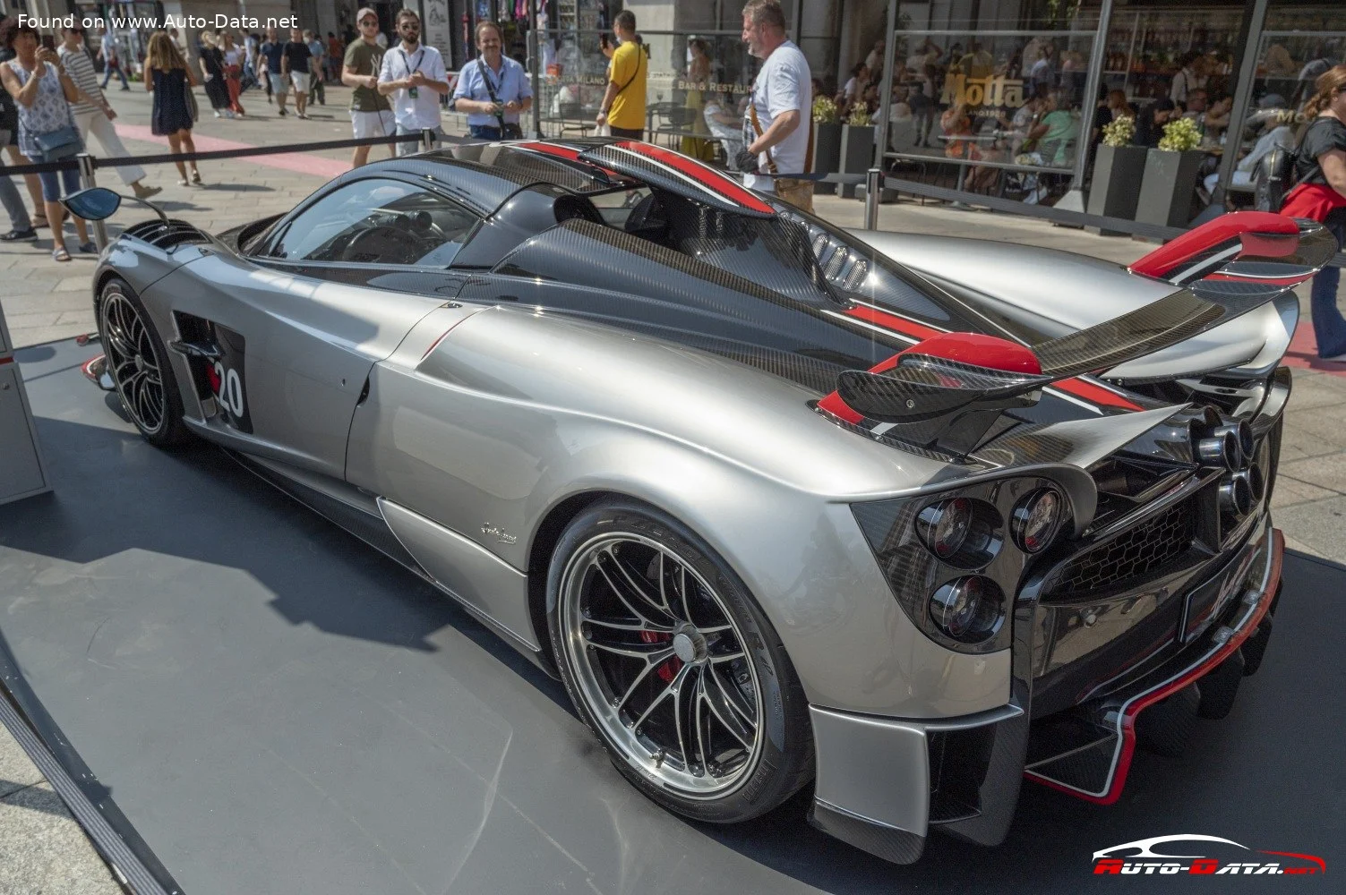 Pagani Huayra 6.0 V12 (802 Hp) Xtrac2019 - 2022 thumbnail 5