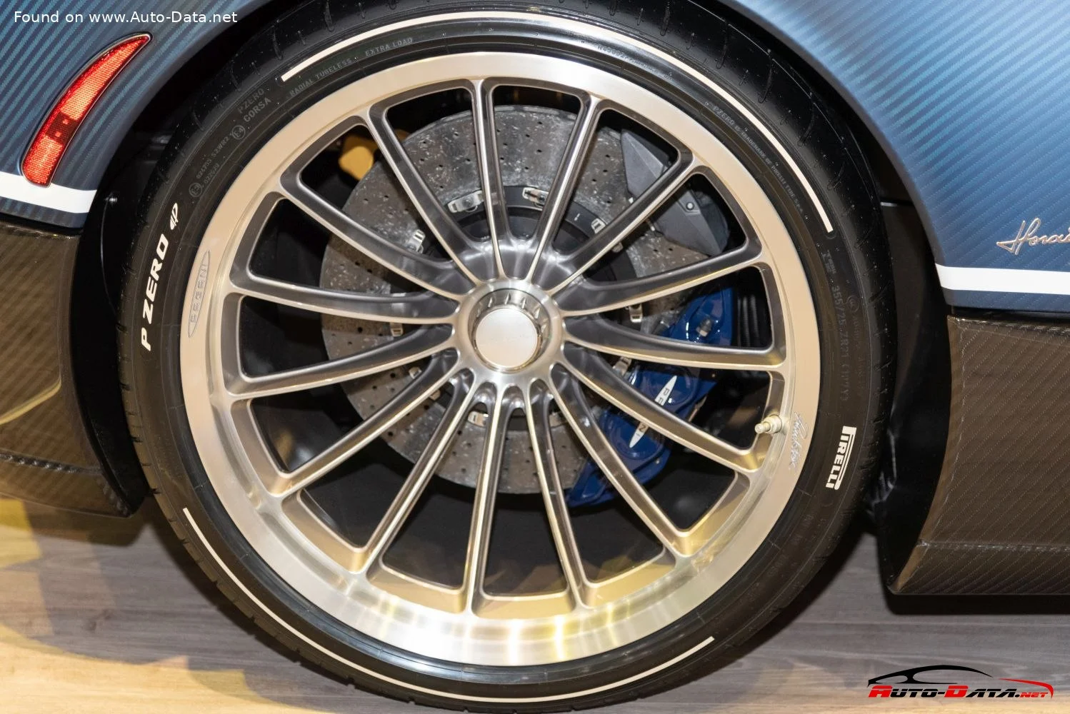Pagani Huayra 6.0 V12 (764 Hp) Automatic2017 - 2019 thumbnail 16