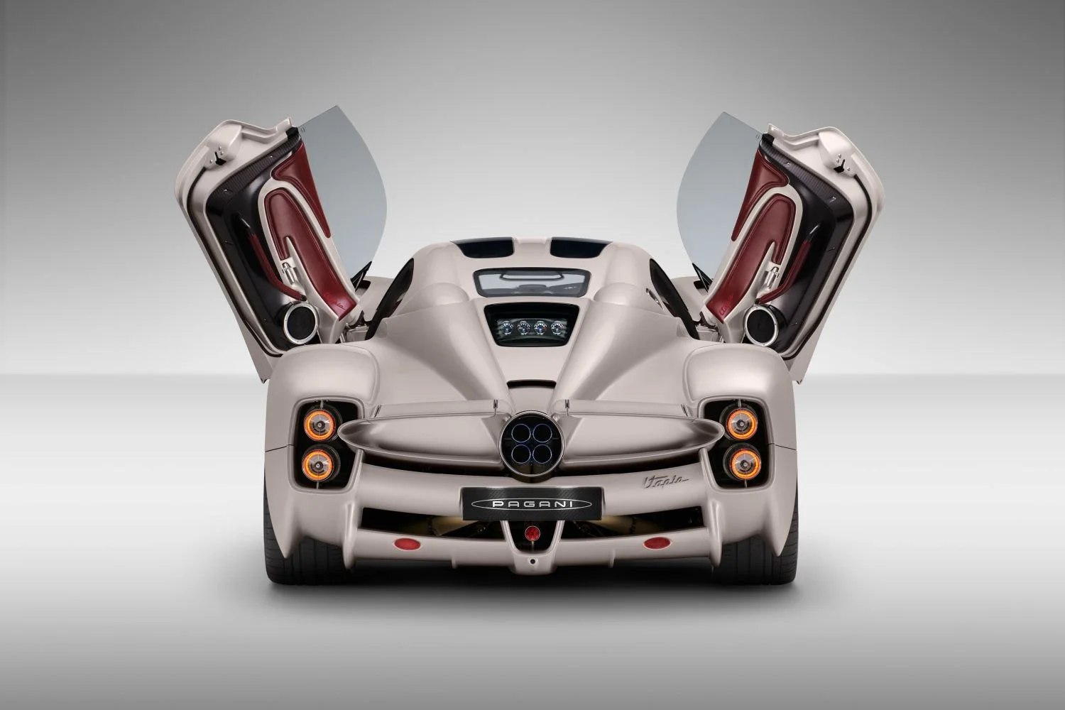 Pagani Utopia 6.0 V12 (864 Hp)2022 - thumbnail 8