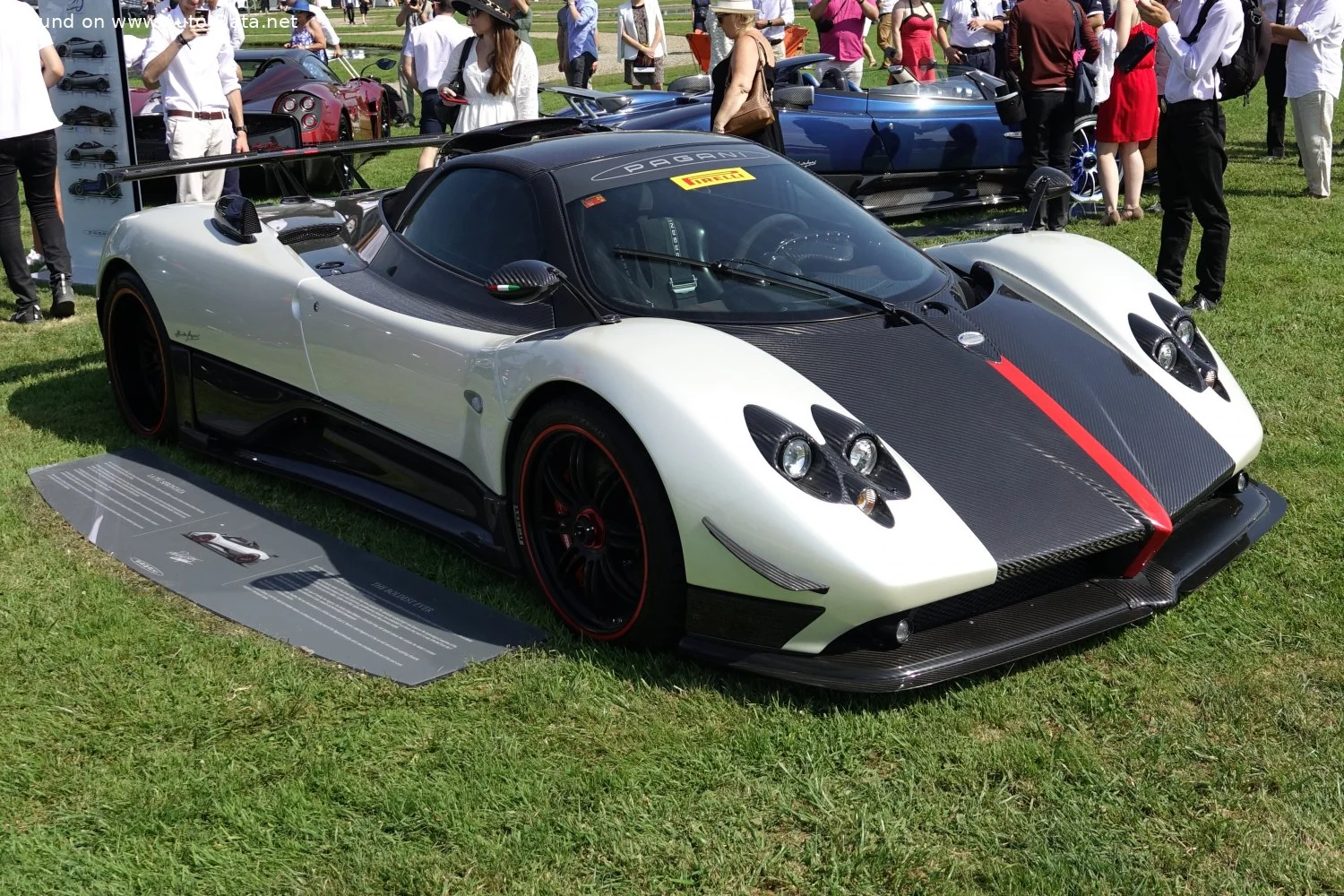 Pagani Zonda 7.3 V12 (678 Hp) Automatic2008 - 2009 thumbnail 2