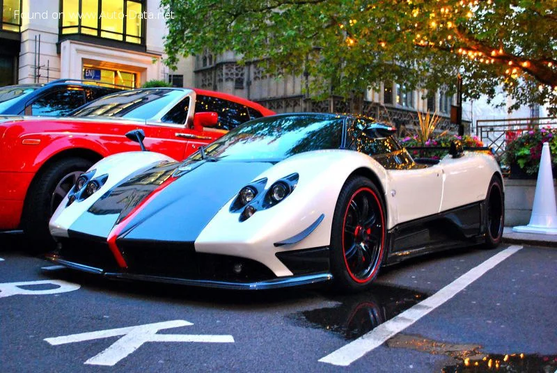 Pagani Zonda 7.3 V12 (678 Hp) Automatic2008 - 2009 thumbnail 2