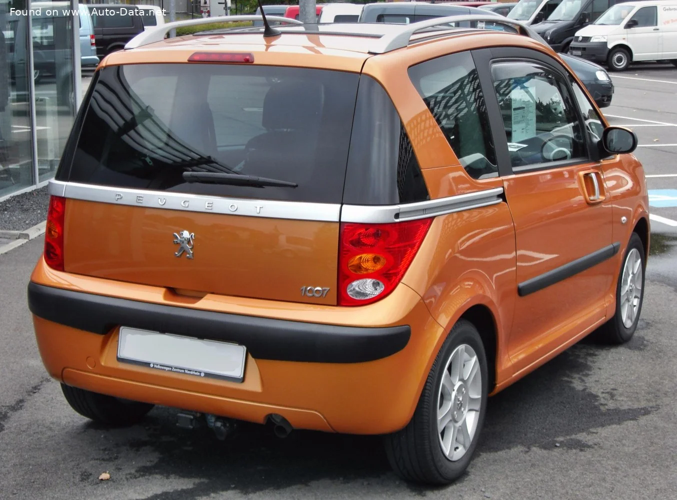 Peugeot 1007 1.4 16V (90 Hp)2005 - 2007 thumbnail 2