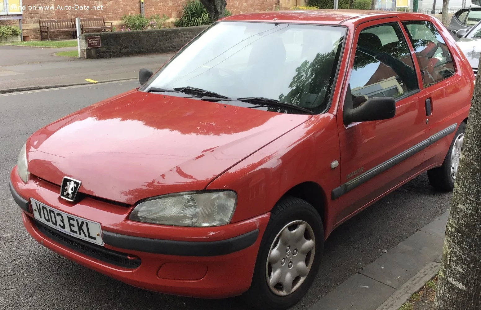Peugeot 106 1.0 i (50 Hp)1997 - 2000 thumbnail 7