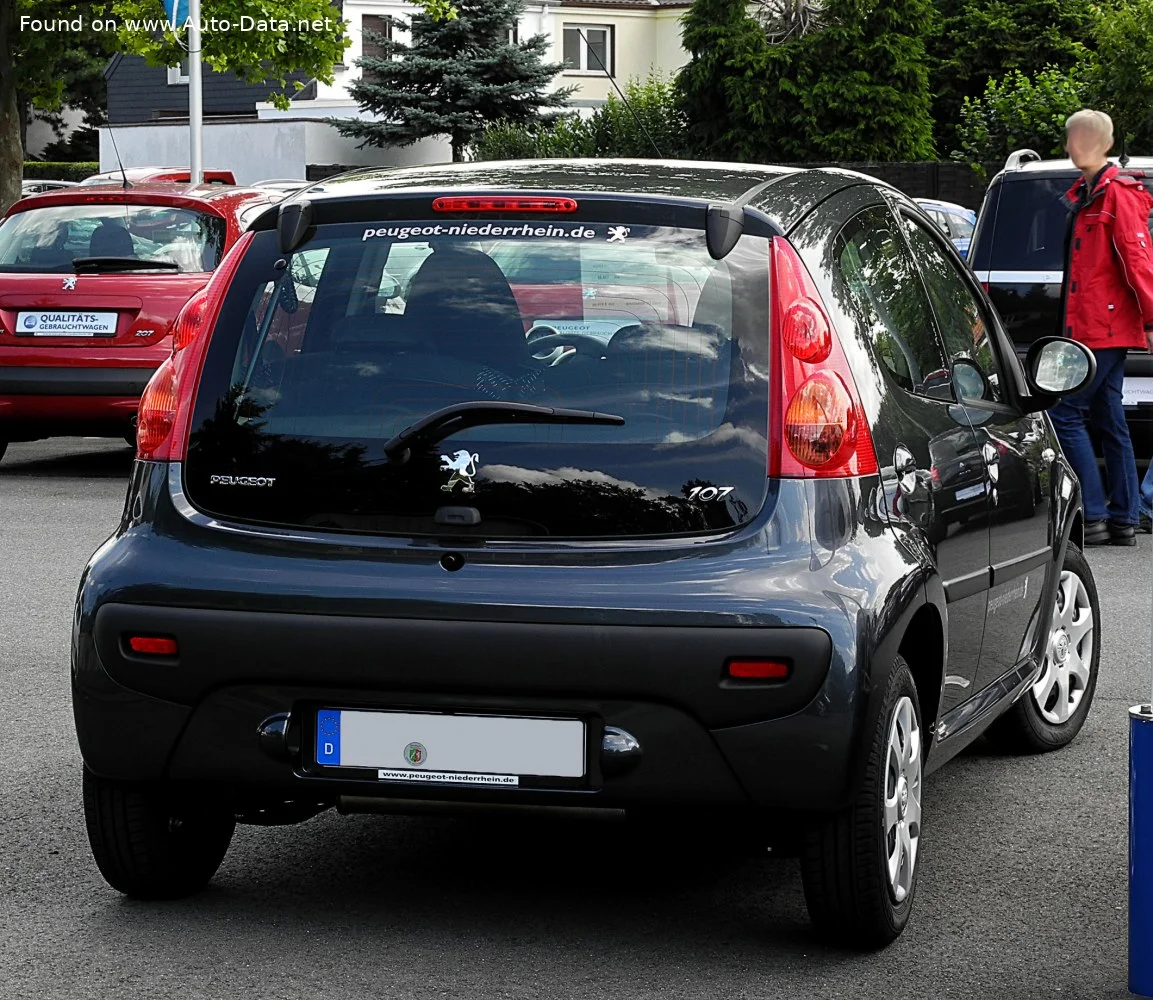 Peugeot 107 1.0 (68 Hp)2008 - 2010 thumbnail 5