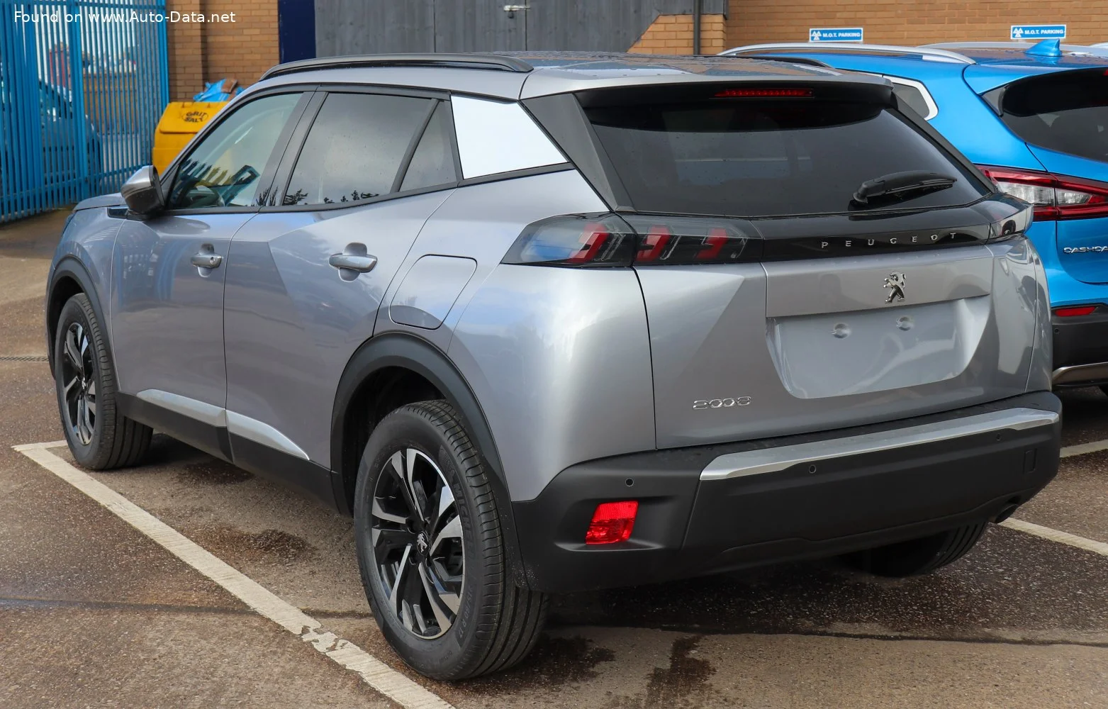 Peugeot 2008 1.2 PureTech (100 Hp)2019 - 2023 thumbnail 16