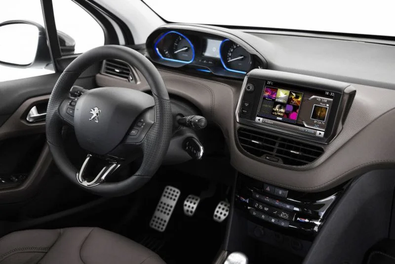 Peugeot 2008 1.2 e-HTP (110 Hp)2013 - 2015 thumbnail 4