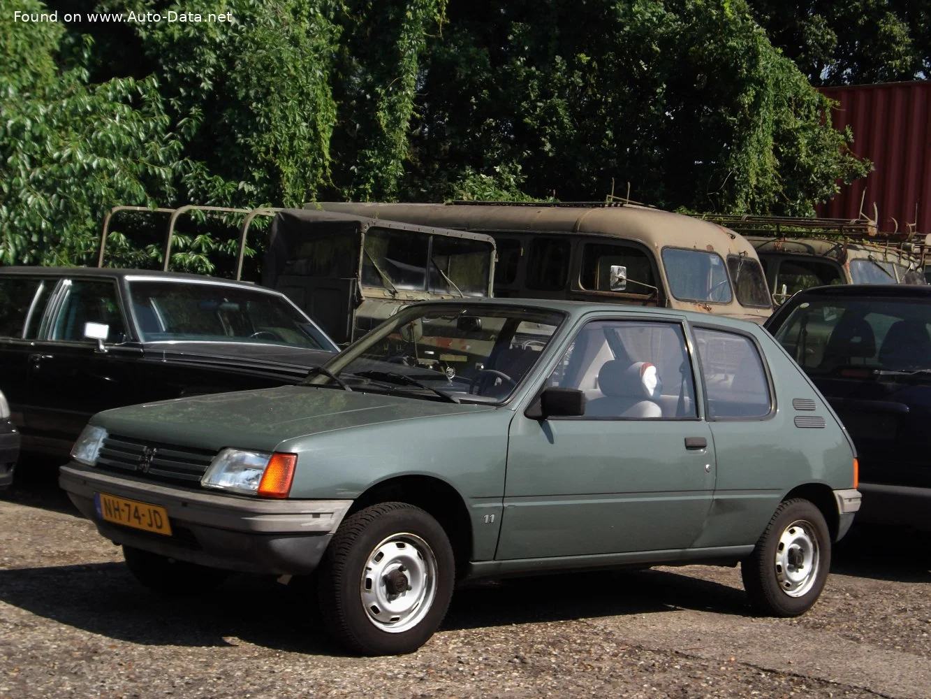 Peugeot 205 1.0 (45 Hp)1983 - 1987 thumbnail 5