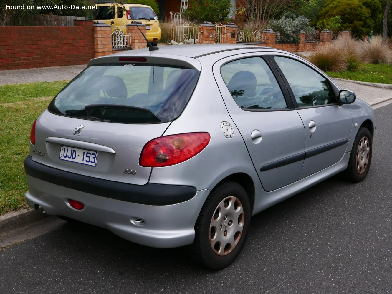 Peugeot 206 1.1i (60 Hp)2003 - 2009 thumbnail 2