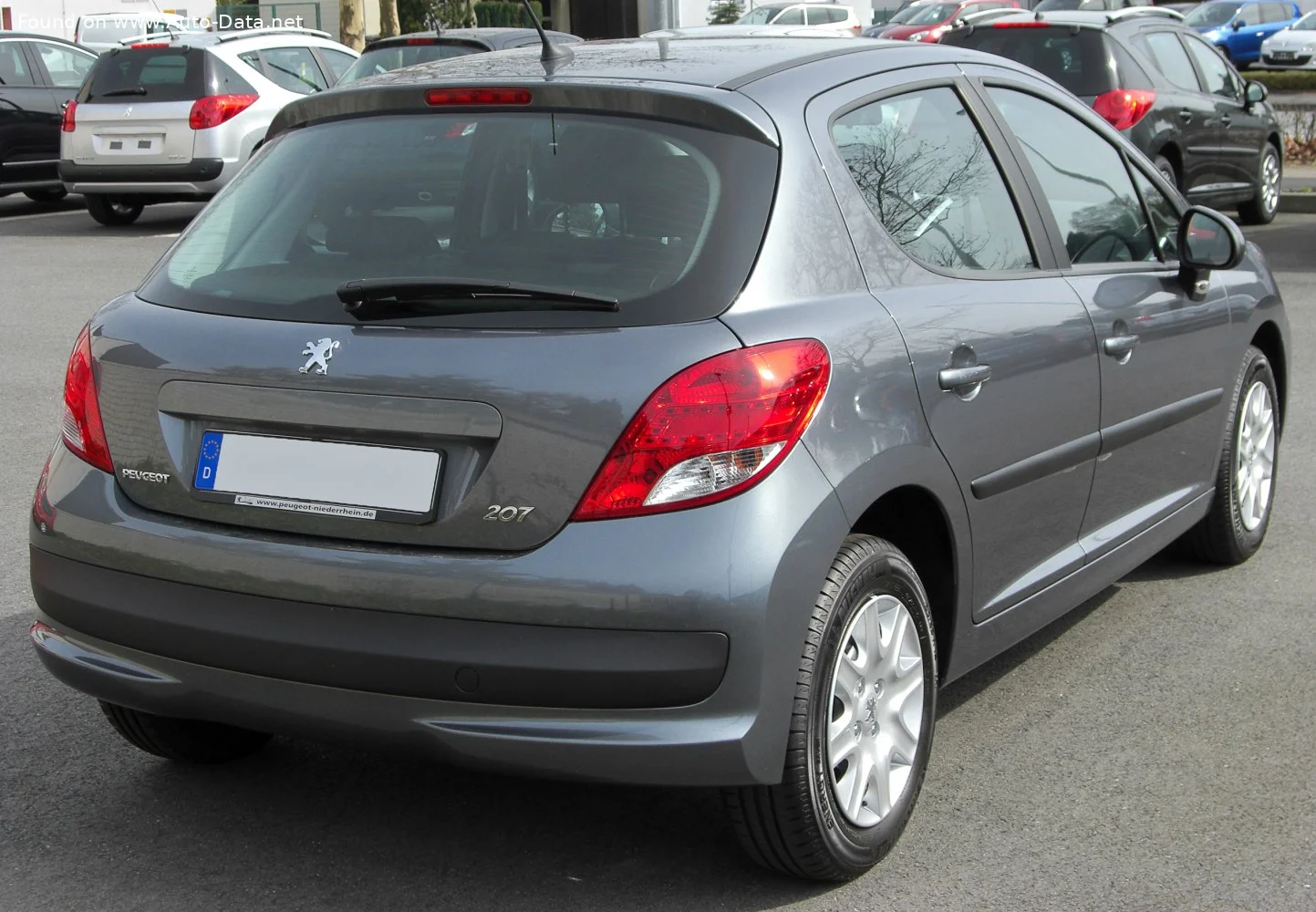 Peugeot 207 1.4 (73 Hp)2009 - 2012 thumbnail 5