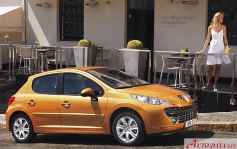 Peugeot 207 1.4 HDi (70 Hp)2008 - 2009 thumbnail 13