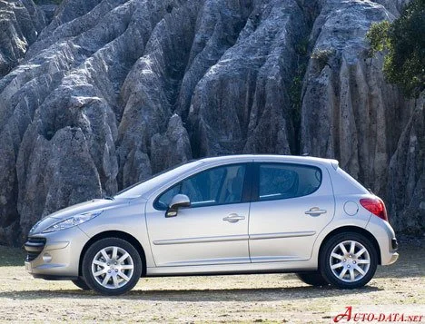 Peugeot 207 1.4 HDi (70 Hp)2008 - 2009 thumbnail 8