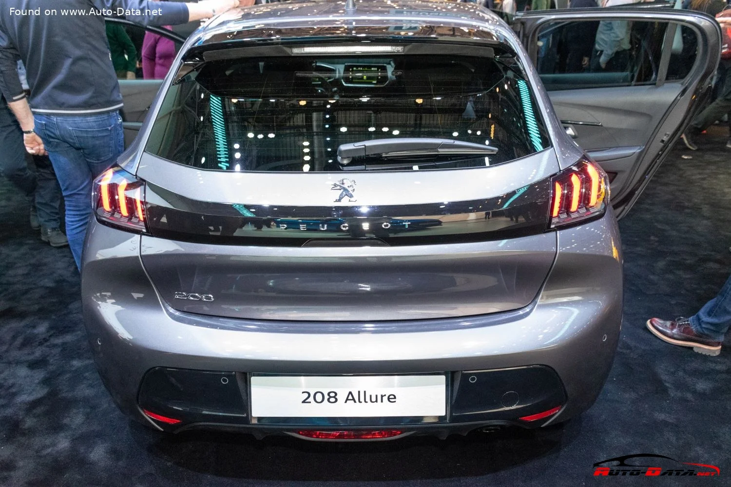 Peugeot 208 1.2 PureTech (130 Hp) Stop&Start Automatic2019 - 2023 thumbnail 14