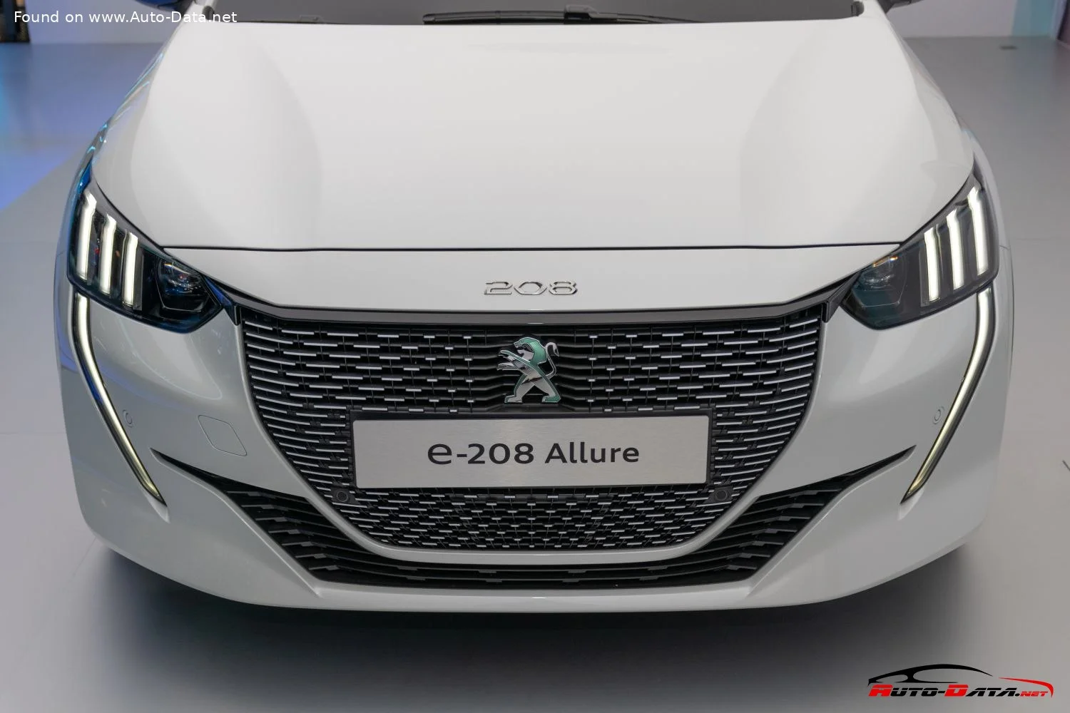 Peugeot 208 1.2 PureTech (130 Hp) Stop&Start Automatic2019 - 2023 thumbnail 3