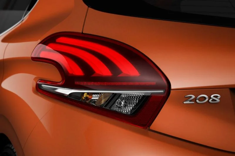 Peugeot 208 1.0 PureTech (68 Hp)2015 - 2016 thumbnail 7