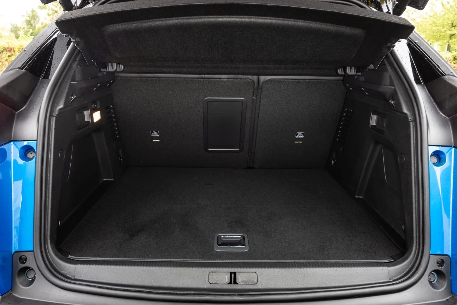 Peugeot 3008 1.2 (136 Hp) Hybrid e-DCS62023 - 2023 thumbnail 15