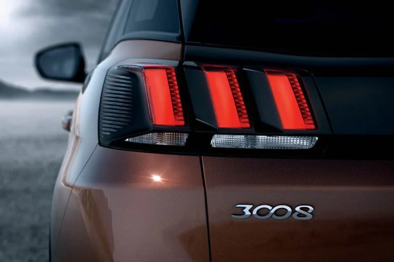 Peugeot 3008 1.2 PureTech (130 Hp) Automatic S&S2016 - 2018 thumbnail 6