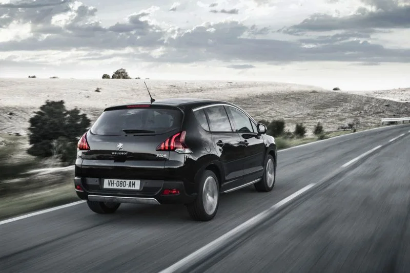 Peugeot 3008 1.2 PureTech (130 Hp)2015 - 2016 thumbnail 2