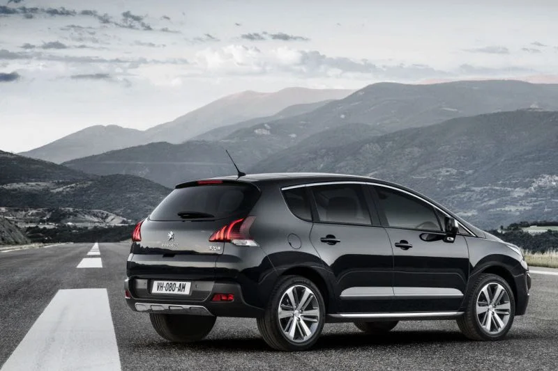 Peugeot 3008 1.2 PureTech (130 Hp)2015 - 2016 thumbnail 10