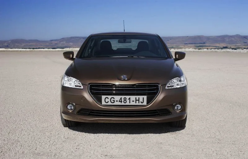 Peugeot 301 1.2 VTi (72 Hp)2012 - 2017 thumbnail 13