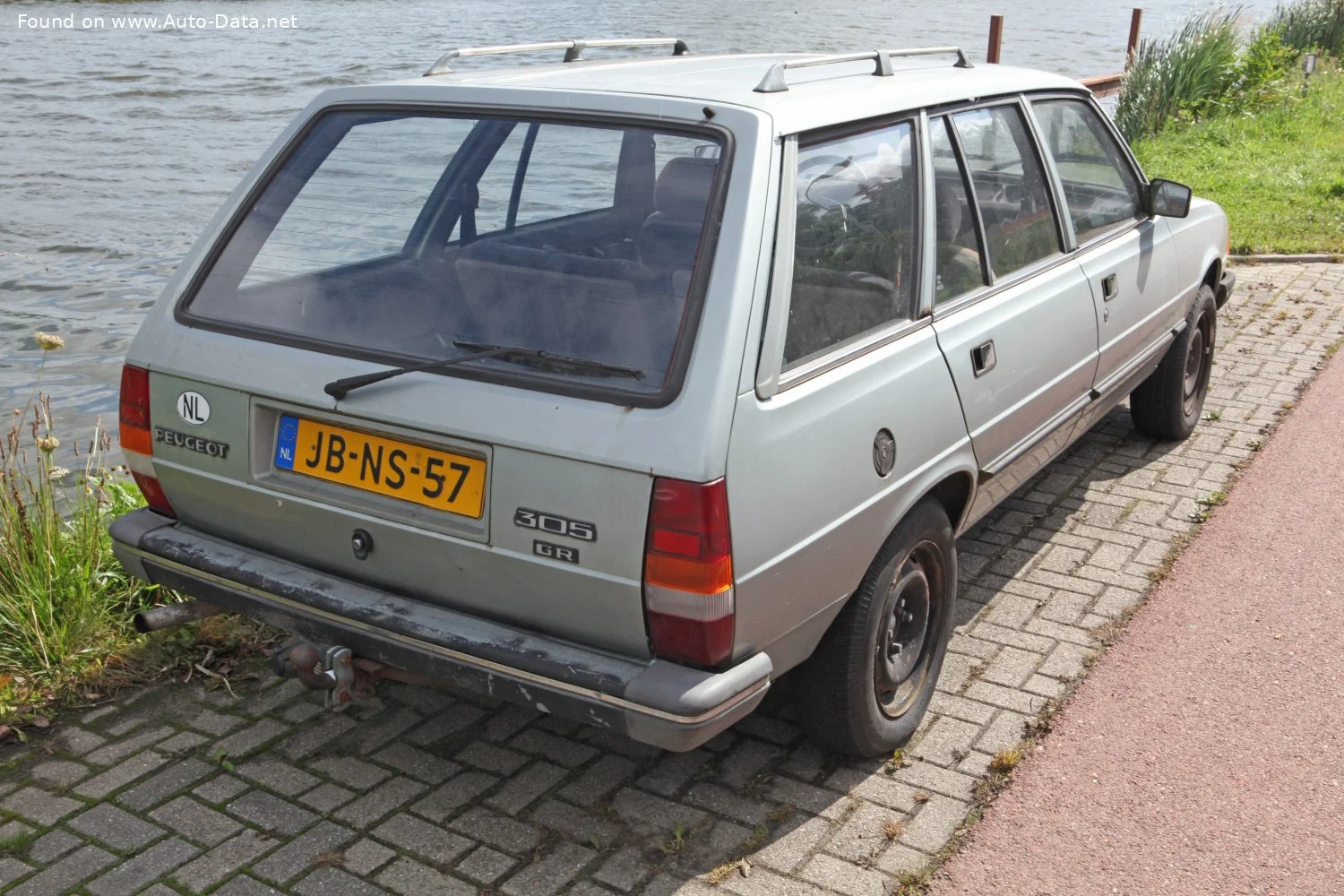 Peugeot 305 1.3 (60 Hp)1982 - 1986 thumbnail 3
