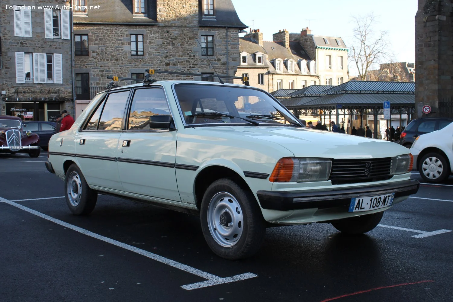 Peugeot 305 1.3 (60 Hp)1977 - 1982 - 1