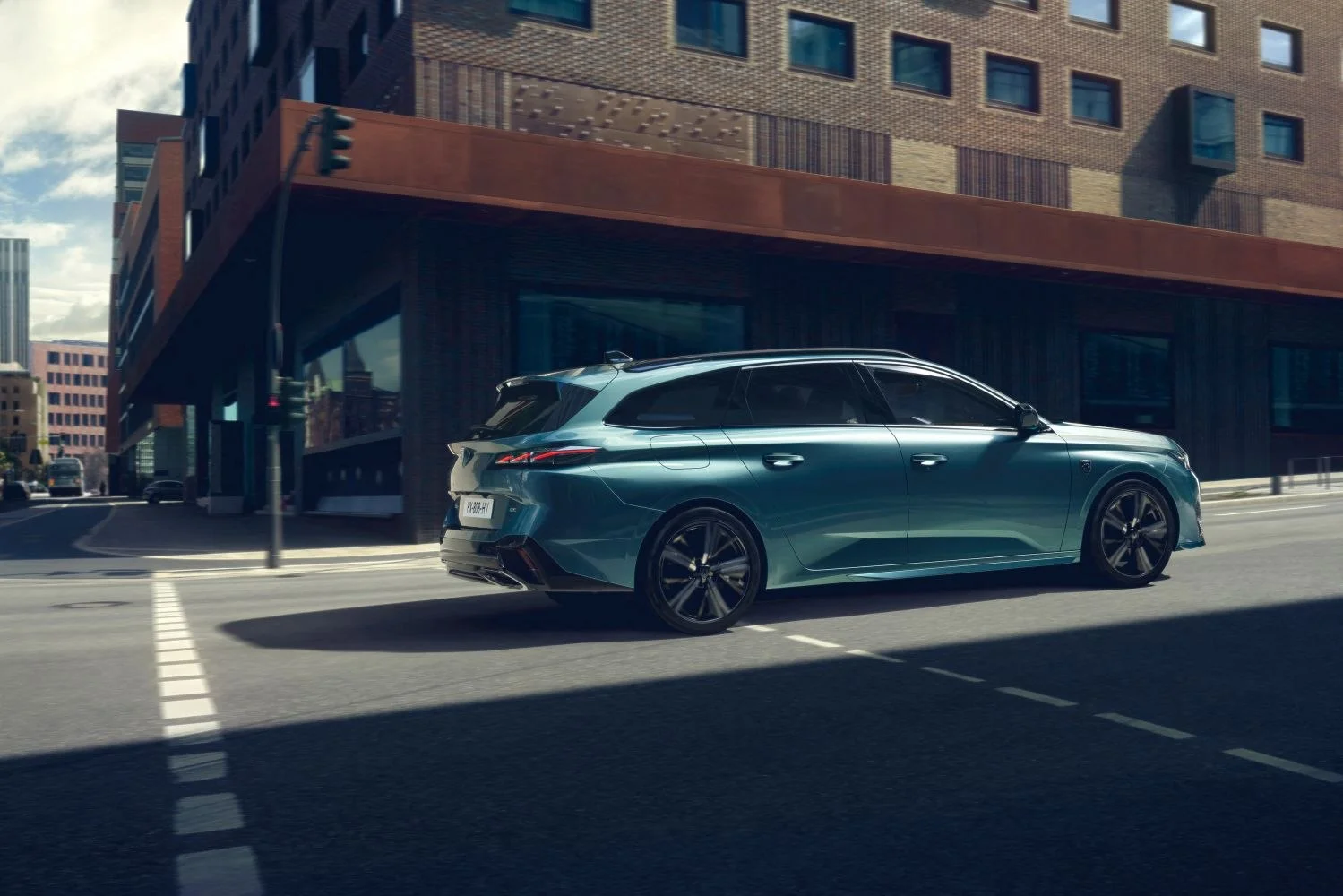 Peugeot 308 1.2 (136 Hp) Mild Hybrid e-DSC2023 - 2025 thumbnail 2