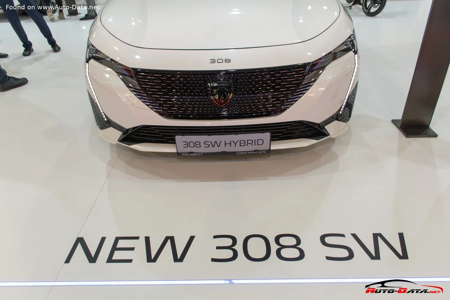 Peugeot 308 1.2 (136 Hp) Mild Hybrid e-DSC2023 - 2025 thumbnail 14