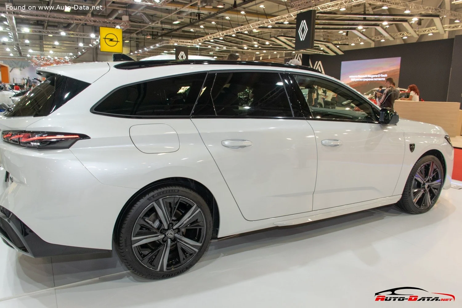 Peugeot 308 1.2 (136 Hp) Mild Hybrid e-DSC2023 - 2025 thumbnail 10