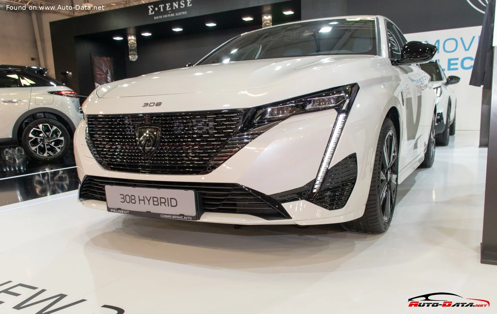 Peugeot 308 1.2 (136 Hp) Mild Hybrid e-DCS2023 - 2025 thumbnail 11