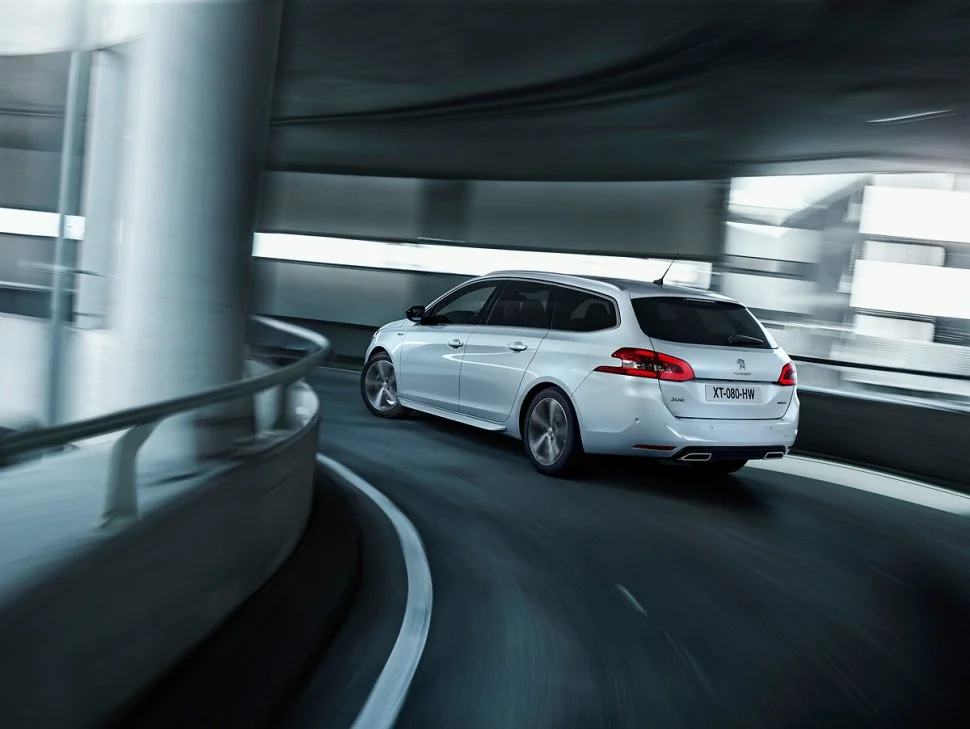 Peugeot 308 1.2 PureTech (110 Hp)2017 - 2018 thumbnail 6