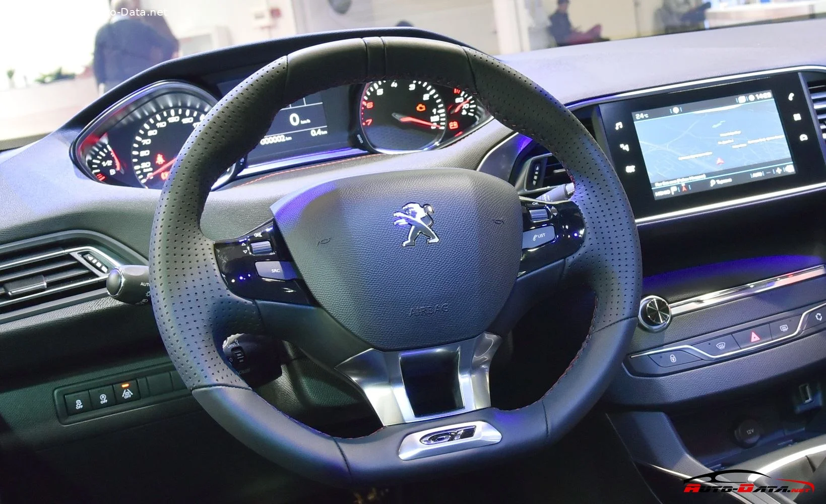 Peugeot 308 1.2 PureTech (110 Hp)2017 - 2018 thumbnail 15