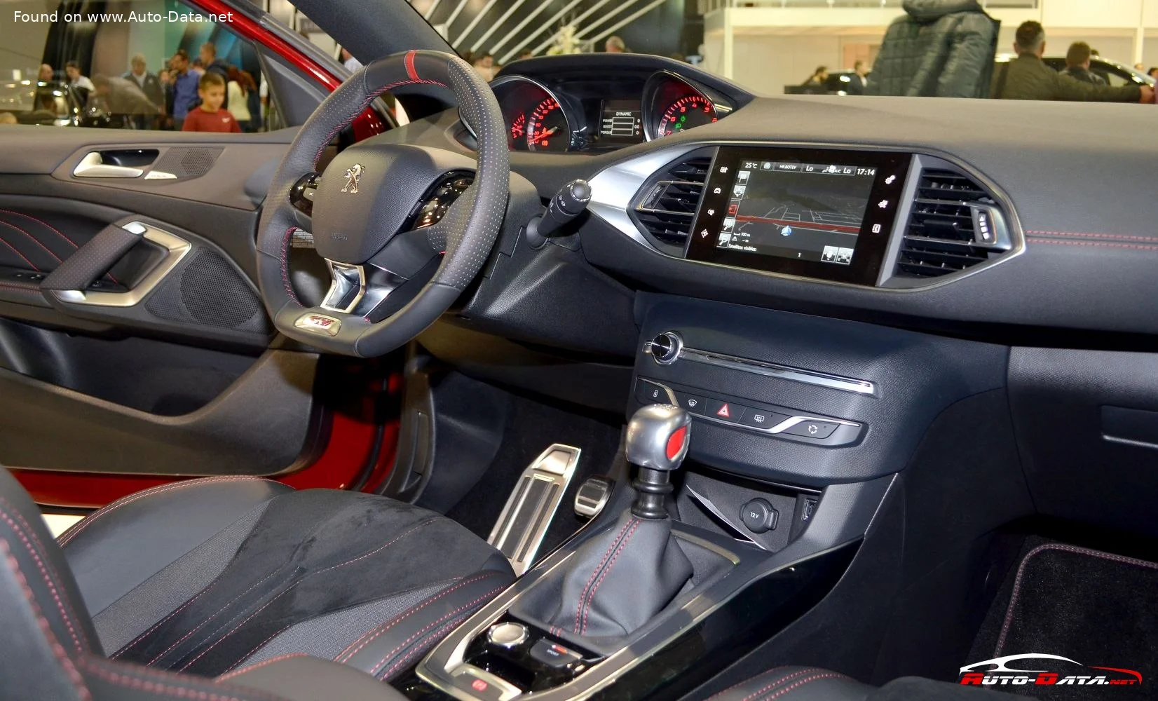 Peugeot 308 1.2 PureTech (110 Hp)2014 - 2017 thumbnail 5