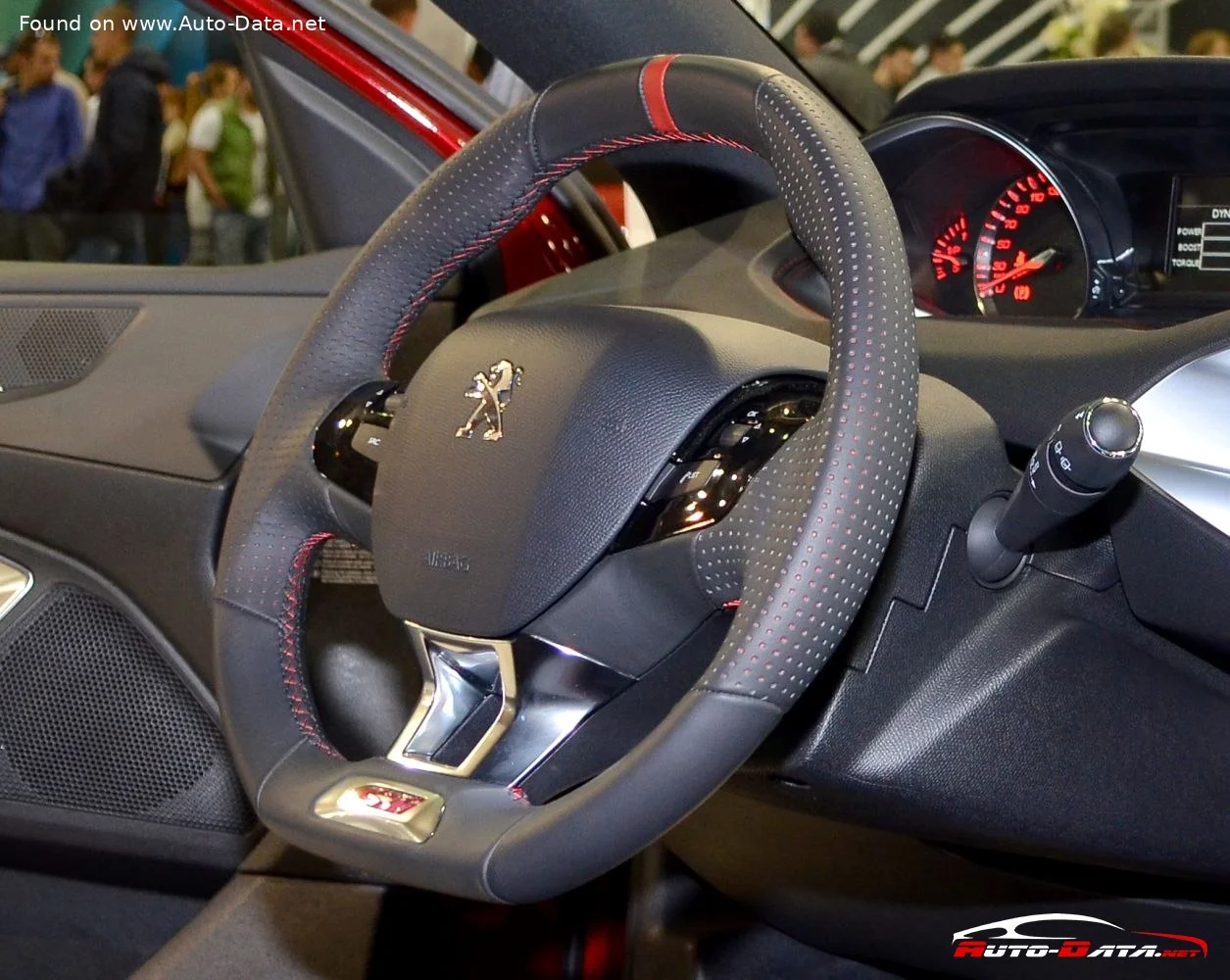 Peugeot 308 1.2 PureTech (110 Hp)2014 - 2017 thumbnail 6