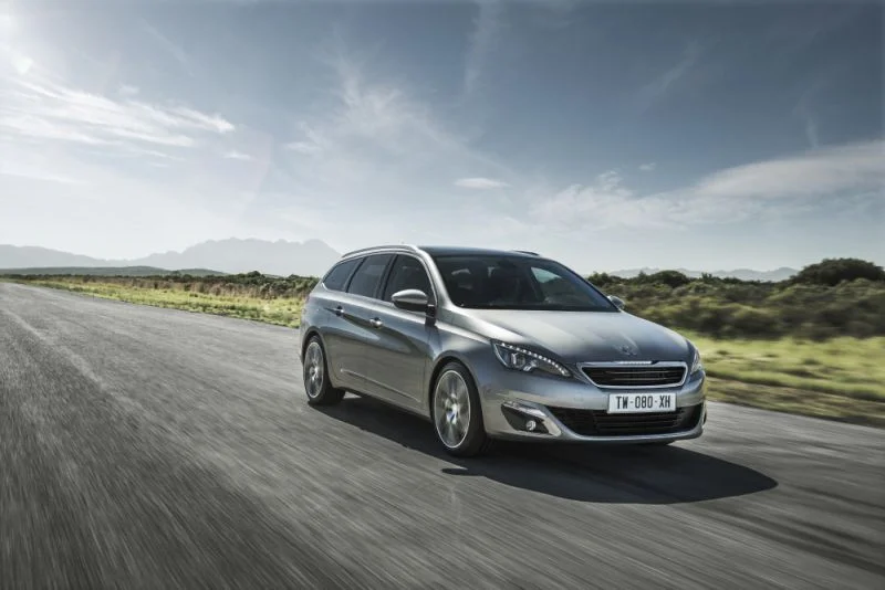Peugeot 308 1.2 PureTech (110 Hp)2014 - 2017 thumbnail 14
