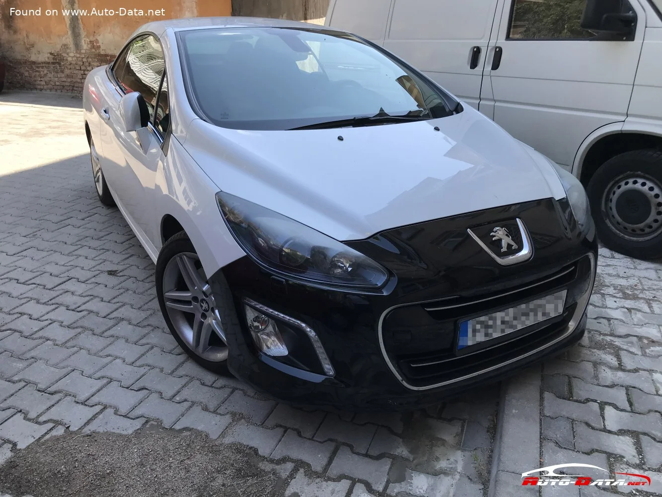 Peugeot 308 1.6 16V THP (155 Hp)2011 - 2015 thumbnail 12