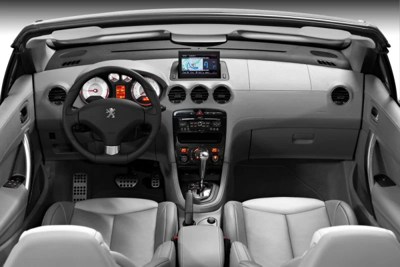 Peugeot 308 1.6 16V THP (155 Hp)2011 - 2015 thumbnail 4