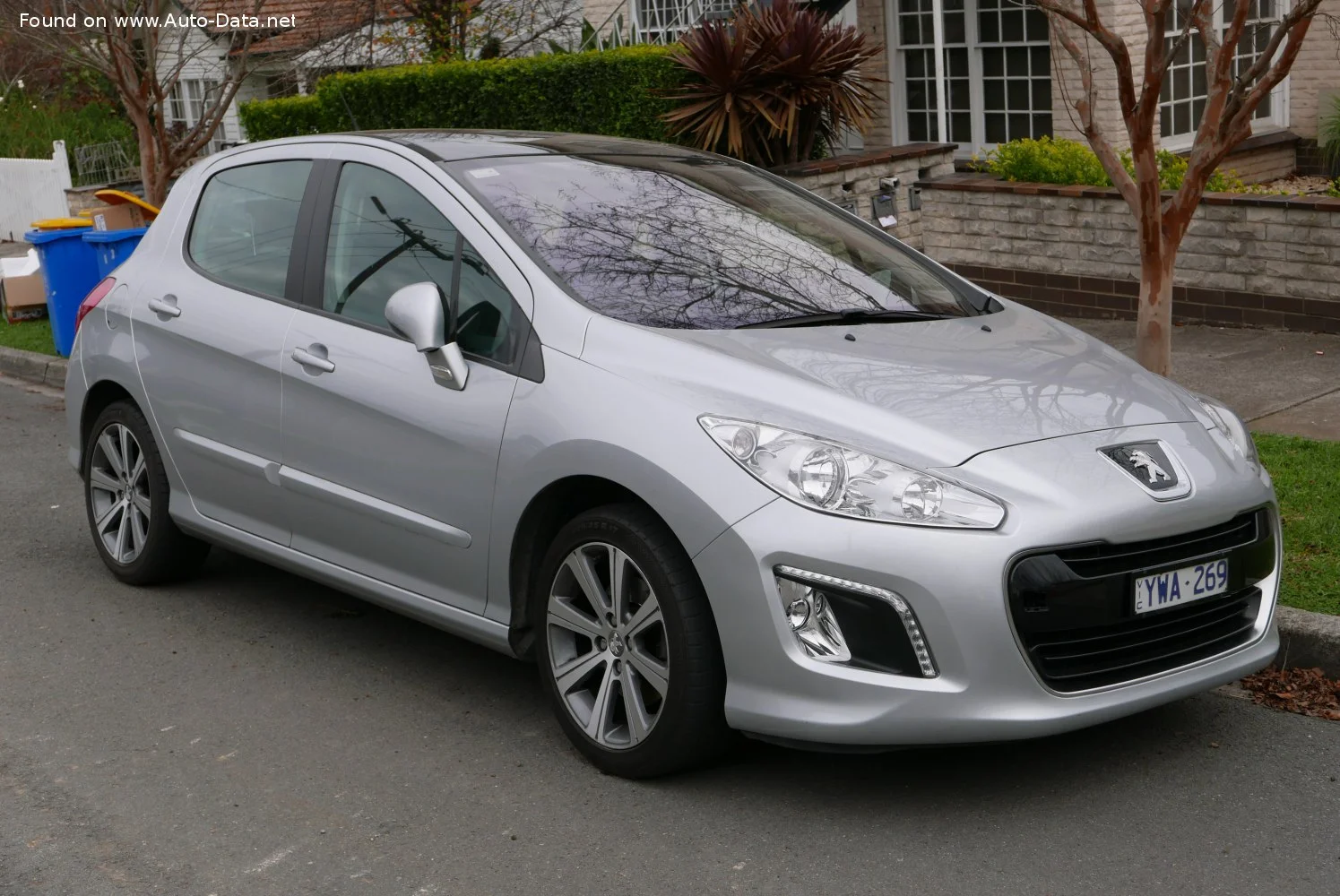Peugeot 308 1.4 16V VTi (98 Hp)2011 - 2013 - 1