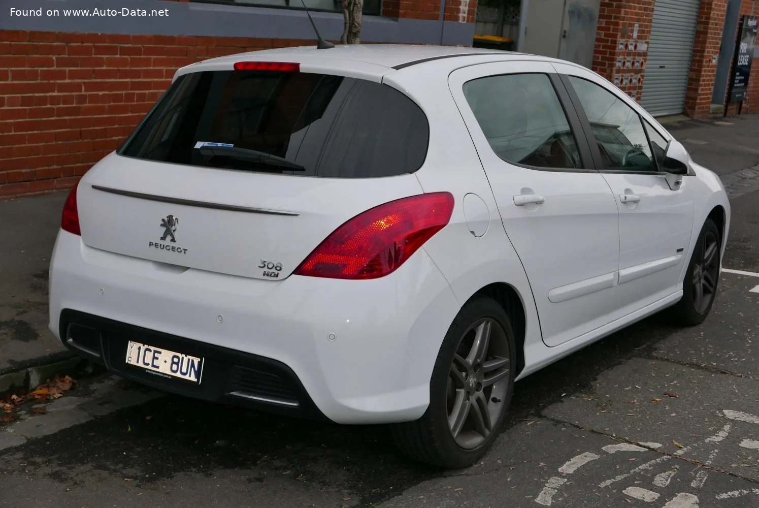 Peugeot 308 1.4 16V VTi (98 Hp)2011 - 2013 thumbnail 4
