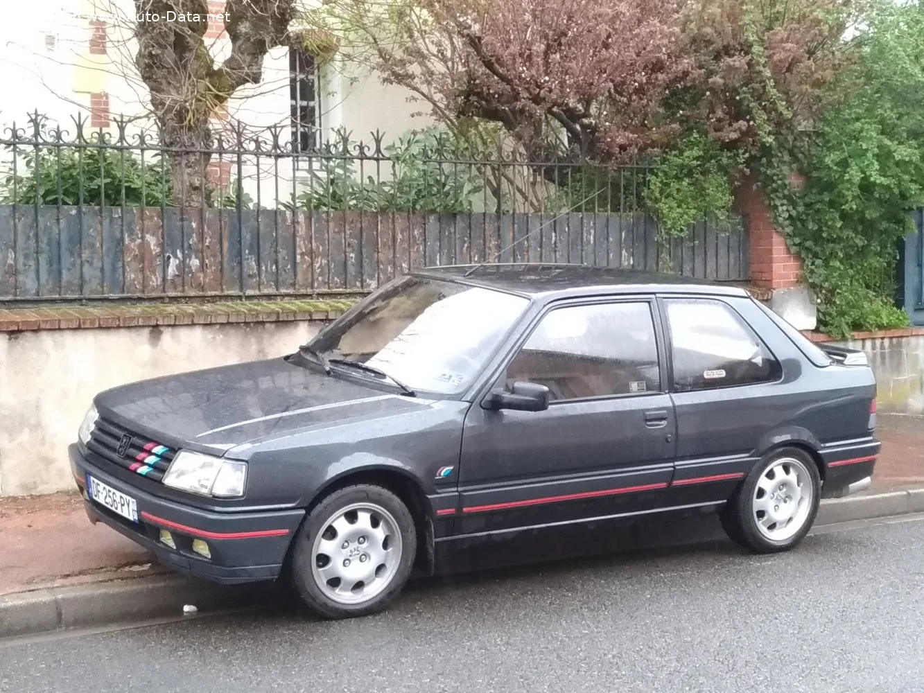 Peugeot 309 1.1 (60 Hp)1990 - 1993 - 1