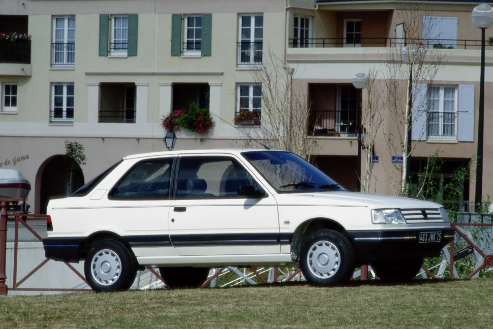Peugeot 309 1.1 (60 Hp)1990 - 1993 thumbnail 3